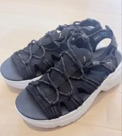 【美品】PUMA シリア ウェッジサンダル EUR 37のサムネイル