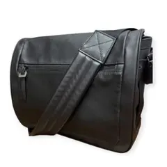 ARTISAN&ARTIST DCAM-7000 カメラバッグ 廃盤品 - メルカリ