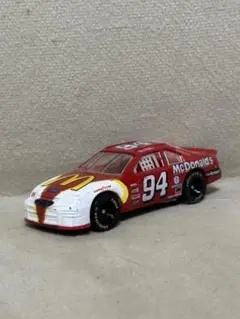 ナスカーNASCARフォード トーラス マクドナルド 94 ホットウィール