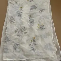 新品未使用 Au bel avenir 花柄刺繍ストール ホワイト