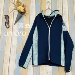 【umbro 】フルジップ　ウィンドブレーカー フード付き　軽量　薄生地　Lのサムネイル