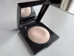 Matte Radiance Baked Powderのサムネイル