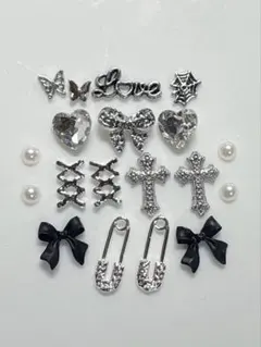 メタル　ネイルパーツ　ゴシック　地雷　15個　y2k おまけパールストーン