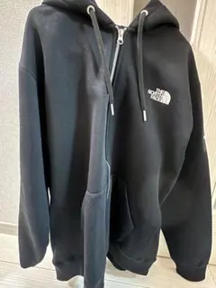 THE NORTH FACE ブラックパーカー NT62349