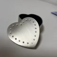 ハート型アクセサリーケース