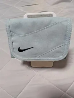 NIKE 三つ折り財布 ウォレット