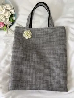 サブバッグ　ブローチ付　ハンドメイド