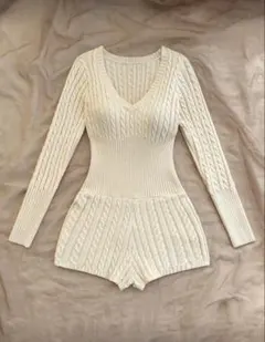SHEIN Vネック長袖シンプルカジュアルニットジャンプスーツ　アイボリー