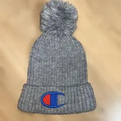 Champion グレー ニット帽 52cm ポンポン付き