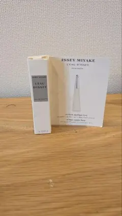 ISSEY MIYAKE L 香水 サンプル　イッセイミヤケ　ロードゥのサムネイル