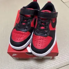 NIKE キッズ スニーカー レッド/ブラック　18cm