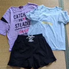 Tシャツ2枚とショートパンツのセット