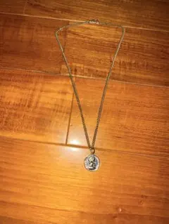 コイン型ペンダント ネックレス