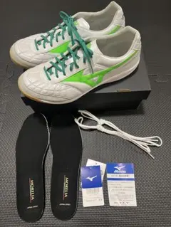 Mizuno Morelia ホワイトスパイク右足P革付き Mizuno Morelia ホワイトスパイク右足P革付き - メルカリ