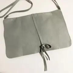 本革 ショルダーバッグ