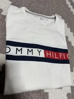 【美品】TOMMY HILFIGER ロゴTシャツ メンズ半袖人気デザイン　Sのサムネイル