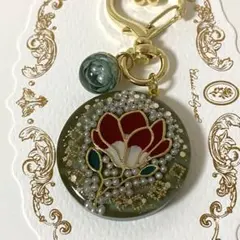 No.59 レジン　キーホルダー　ハンドメイド　花　ゴールド