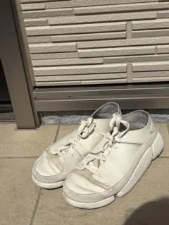 Clarks ホワイト スニーカーのサムネイル