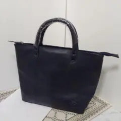 Item thumbnail for item cf8816fe-96c1-4c09-85dc-03846d0ada60