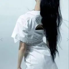 meltthelady string cropped shirtのサムネイル