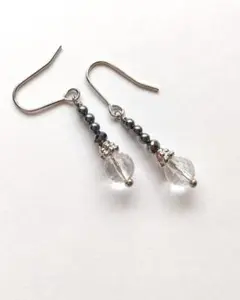 テラヘルツと水晶のピアス/樹脂フック/樹脂ノンホール/サージカルステンレスのサムネイル