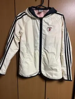 adidas フード付き裏地チェック柄 ジャケット クリーム色