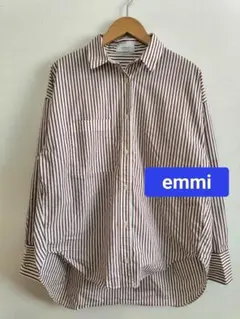 emmiエミ　ストライプ長袖シャツ　オーバーサイズ　赤×白のサムネイル
