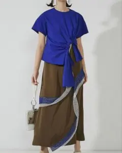 un3d 青 クロップドスウェットトップス - メルカリ