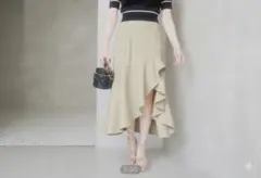【美品】マーメイドスカート　ベージュ　ロング　ラッフル
