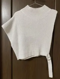 ニコアンド　アシンメトリ　ニットベスト