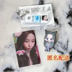 ルセラフィム KAZUHA メロクロ ピンバッジ トレカ キーリング