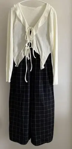 Dazy アイボリー　リブ編み　クロップドカーディガン　フリル　可愛い　　　　y