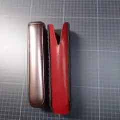 レザー電子タバコケース　プルームオーラ　 栃木レザー赤黒