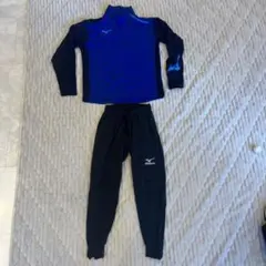 Mizuno ミズノ　ストレッチニット素材　裏起毛ウエア上下セット　サイズ140