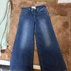 ダークブルーワイドレッグデニムパンツ