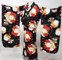 七五三 七歳 女児 着物と長襦袢の2点セット 合繊 黒地 四ツ身 NO43011