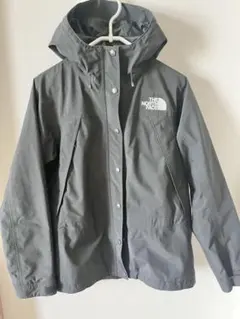 THE NORTH FACE グレー マウンテンパーカー