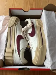 NIKE W COURT LEGACY LIFT ナイキ スニーカー 23cmのサムネイル