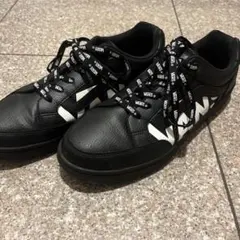 VANS スニーカー ブラック ホワイト ロゴ入り