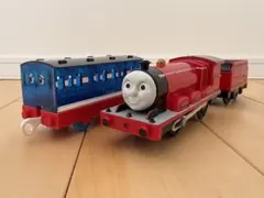 Item thumbnail for item 2e3af63f-f3d0-48f8-b025-cd30ac229583