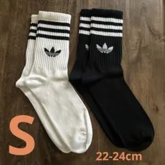 新品adidas originalsアディダス 3ストライプ ソックス 白黒2足