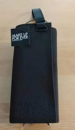 MAKE UP FOR EVER メイクポーチ 新品のサムネイル