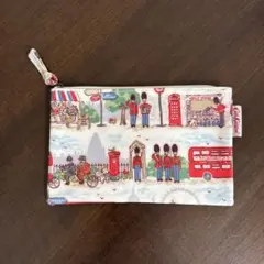 Cath Kidston ロンドン柄 ポーチ
