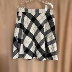 チェック柄フレアスカート　冬物　3L 大きいサイズ　ウエストゴム
