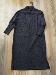 ヤマダヤ Radiate ダークグレー タートルネック ニットワンピース