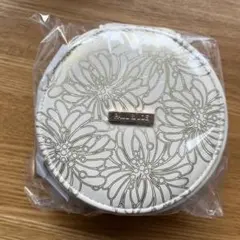 新品未使用　ポール&ジョー　ノベルティ　ポーチ