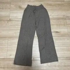UNIQLO ユニクロ　ブラウン ニットパンツ　L