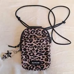 BAYFLOW ヒョウ柄 スマホショルダーバッグ