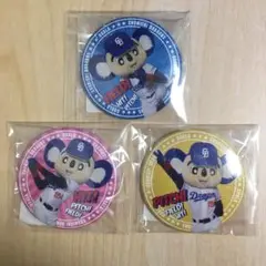 中日ドラゴンズ　ドアラデビュー30周年記念缶バッジ　3種　ドラゴンズストア限定