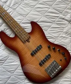SIRE MARCUS MILLER V10 5st Bassのサムネイル